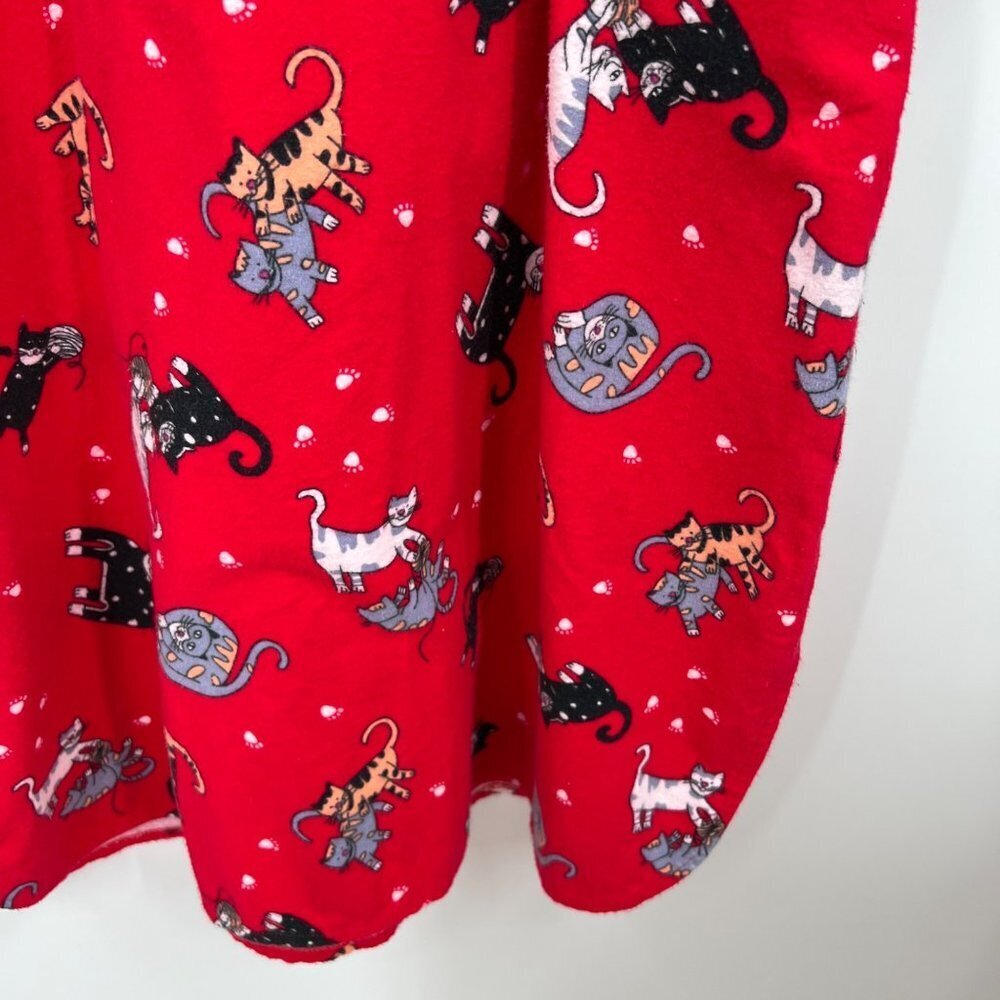 LA CERA Cat Flannel Night Gown Shirt Red Cotton Button Winter Women’s Size Large - Picture 10 of 11